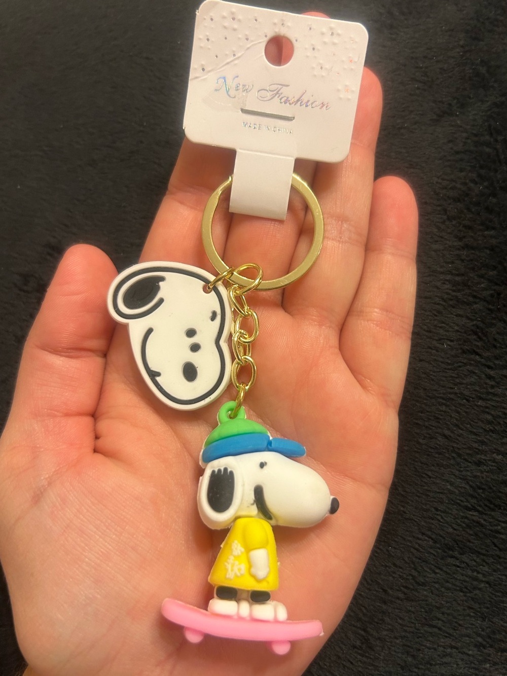 Beagle Skateboard Keychain Bag Charm Novelty Charm